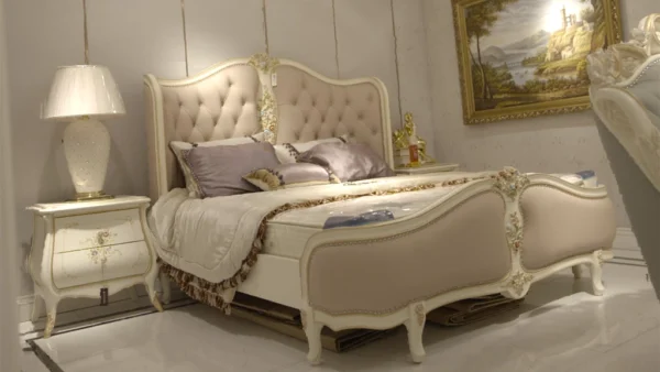 Elegant Floral Classic Bed with Tufted Headboard